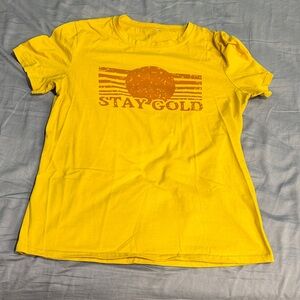 Yellow 'Stay Gold' Graphic T-Shirt